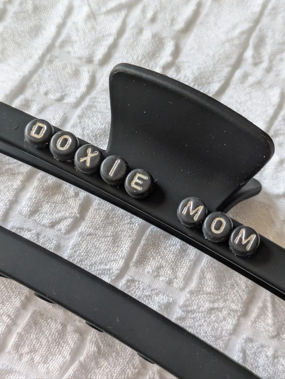 Doxie Mom Dog Mom Hair Clip Claw Style Handcrafted | NWT